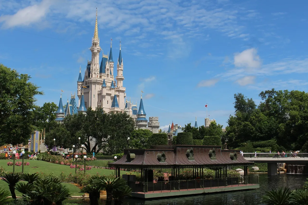 https://vacaciones.traveleando.es/viajes/assets/upload/d5775.webp