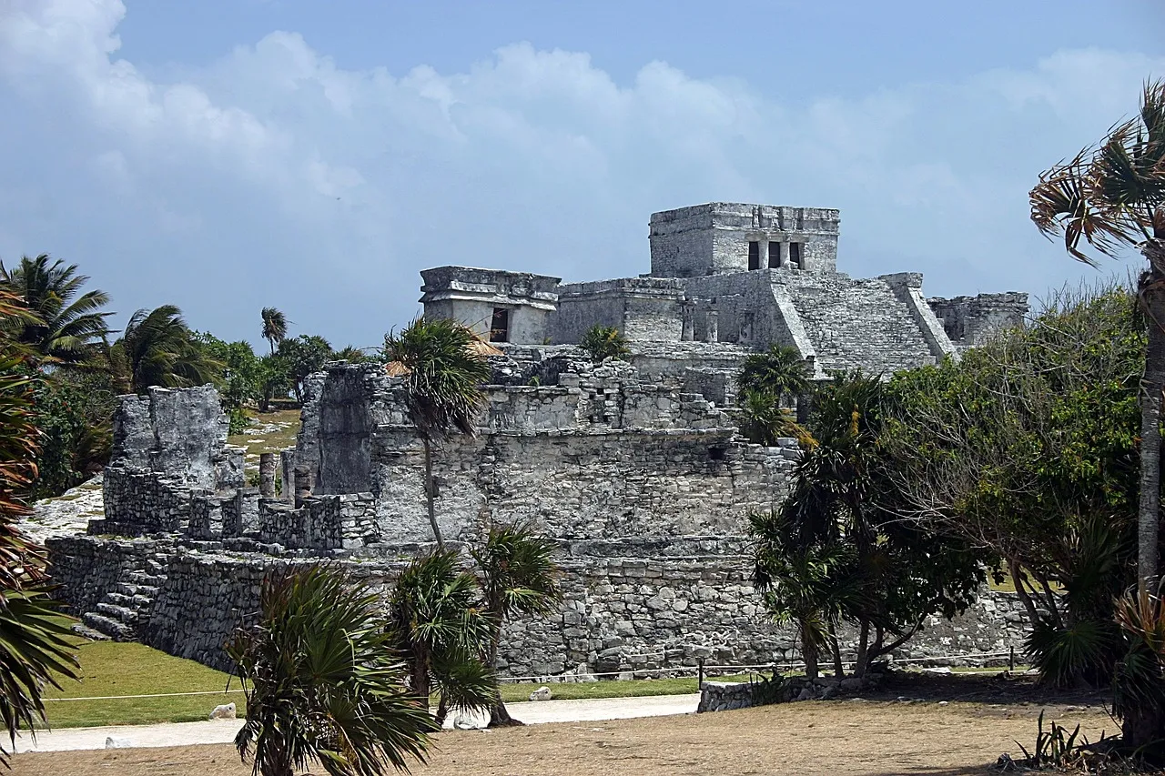 https://vacaciones.traveleando.es/viajes/assets/upload/p135.webp