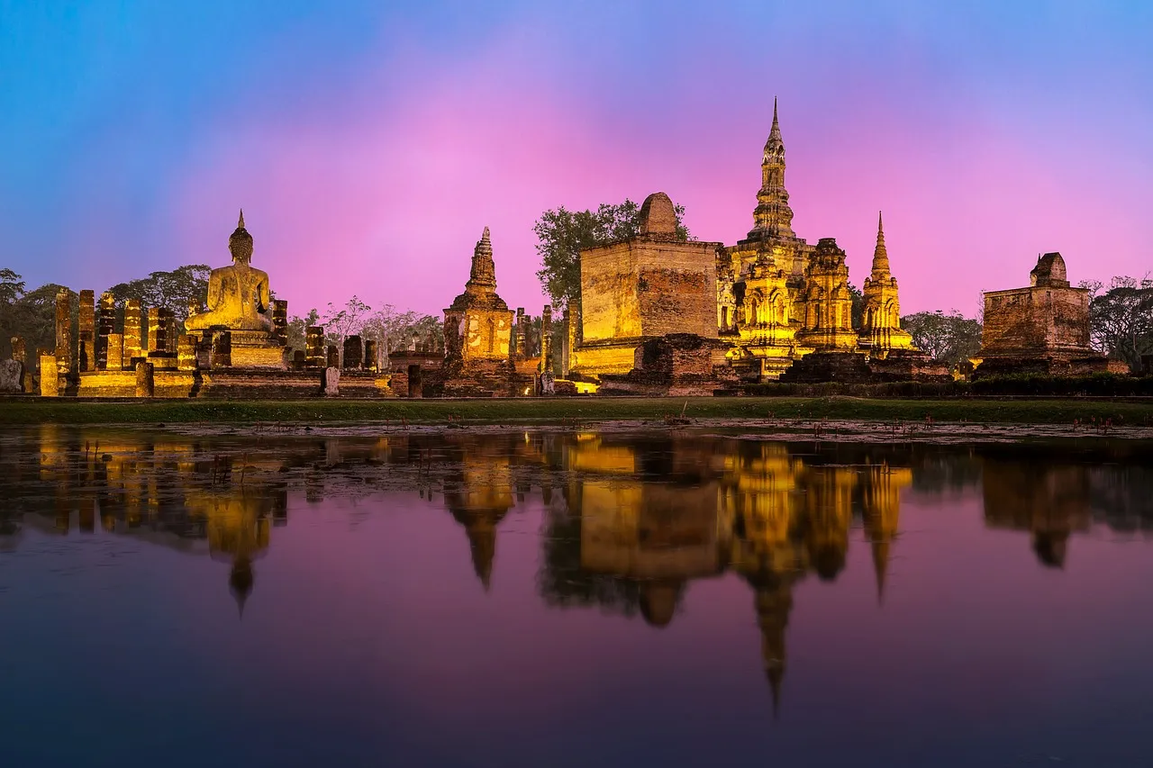 https://vacaciones.traveleando.es/viajes/assets/upload/p194.webp