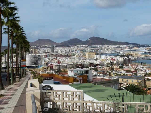 https://vacaciones.traveleando.es/viajes/assets/upload/p222.webp